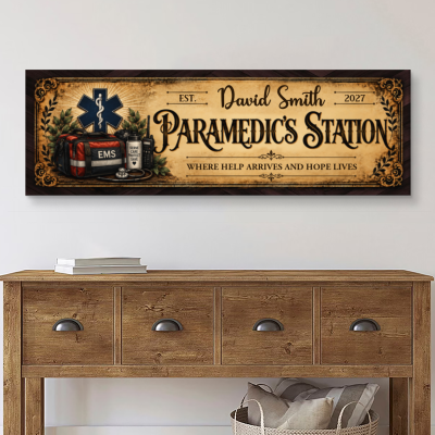 Personalized Paramedic Station Sign, Custom Vintage Paramedic Name Sign, EMS Decor Canvas, First Responder Appreciation Gift, Paramedic Graduation Sign Wall Art